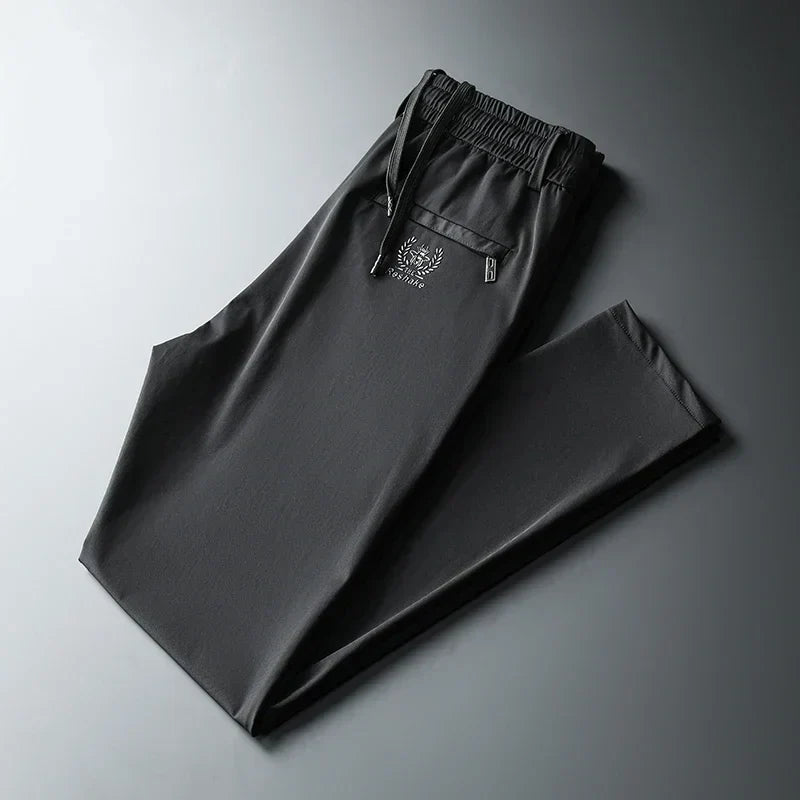 [Esquenta Black Friday] - Calça Masculina em Seda Gelo e Poliéster [COMPRE 1, LEVE 3]